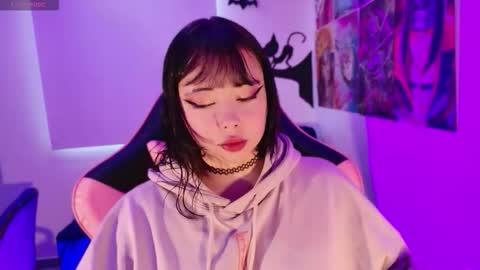 Arieyara online show from October 21, 2025, 11:11 am