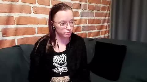 Snapshot of aelita_night chatting on December 3, 2024, 10:29 pm aelita_night online show from December 3, 2024, 10:29 pm