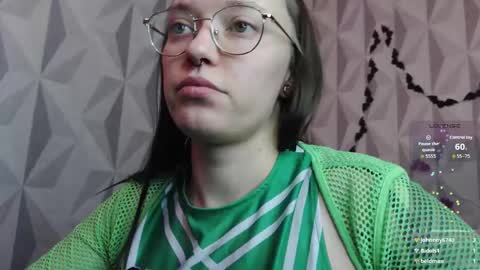 Snapshot of aelita_night chatting on November 10, 2025, 2:05 pm aelita_night online show from November 10, 2025, 2:05 pm