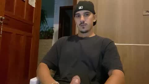 Luci online show from February 4, 2026, 5:02 am