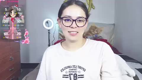 Snapshot of aeseelia chatting on June 11, 2026, 2:53 am lia online show from June 11, 2026, 2:53 am