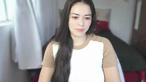 Snapshot of aeseelia chatting on June 26, 2026, 4:00 pm lia online show from June 26, 2026, 4:00 pm