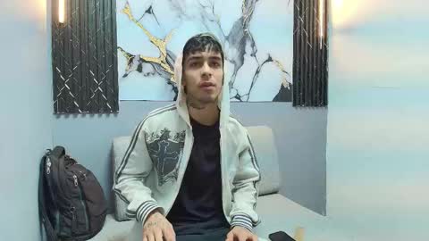 AETHON online show from November 11, 2025, 1:33 pm