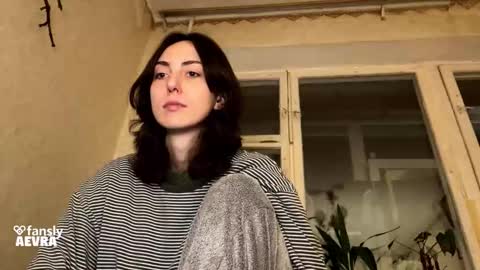 Snapshot of aevra chatting on November 21, 2025, 6:17 pm vegans taste better online show from November 21, 2025, 6:17 pm