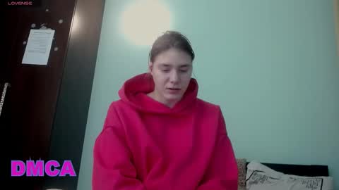 Sonya online show from February 2, 2026, 9:46 pm