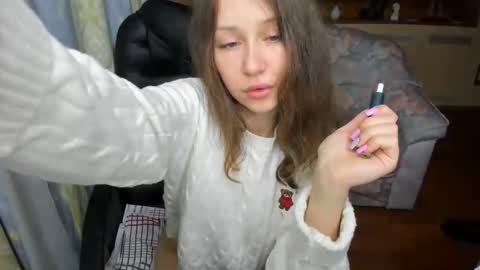 Afina online show from November 12, 2025, 1:55 pm