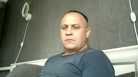 Sasha online show from October 25, 2025, 6:21 am