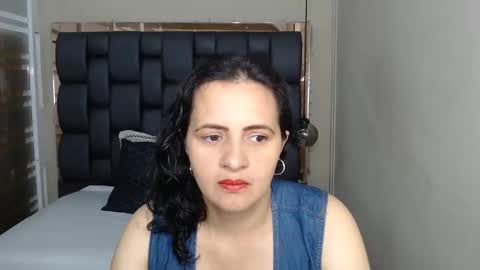 Snapshot of africa_holmes chatting on January 6, 2025, 12:46 pm Africa online show from January 6, 2025, 12:46 pm