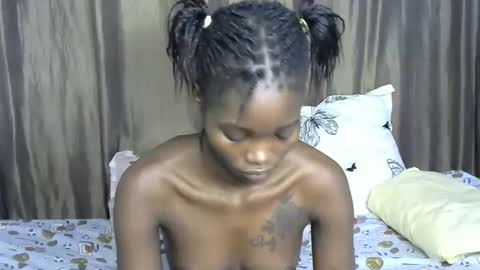 africana_slimqueen online show from May 11, 2026, 3:07 pm