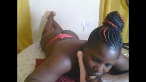 Snapshot of africanbeauty4 chatting on September 25, 2025, 6:28 am ELIZABETH online show from September 25, 2025, 6:28 am