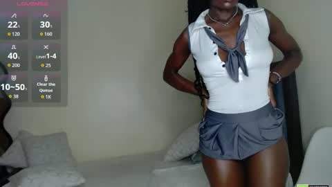 Mia online show from June 2, 2026, 12:12 am