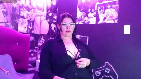 Snapshot of afrodita11_ chatting on February 24, 2026, 12:08 am Afrodita online show from February 24, 2026, 12:08 am