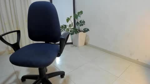 Lorena online show from October 27, 2025, 12:26 am