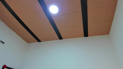 Lorena online show from November 25, 2025, 2:17 pm