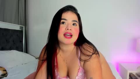 Snapshot of afrodita_grek chatting on September 25, 2025, 8:12 pm Vanessa online show from September 25, 2025, 8:12 pm