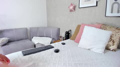 Afrodita online show from February 18, 2025, 9:42 pm