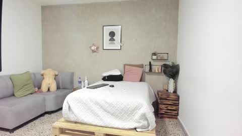 Afrodita online show from October 11, 2025, 6:45 am