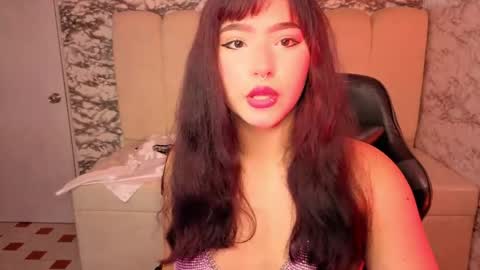 afrodita_wild_v online show from April 1, 2026, 1:23 pm