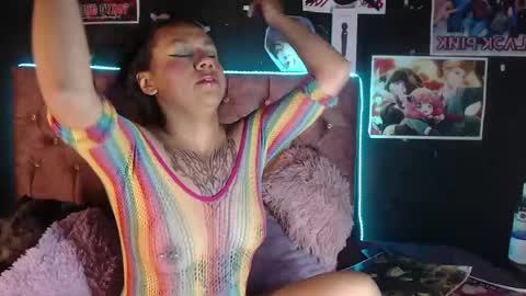 Cris owo online show from March 5, 2025, 11:05 pm