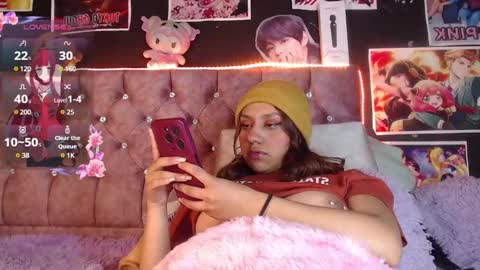 Cris owo online show from March 10, 2025, 8:15 am