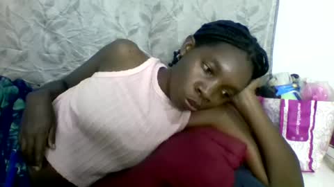 Snapshot of afronubians_ chatting on February 6, 2025, 2:37 pm pink and josphen online show from February 6, 2025, 2:37 pm