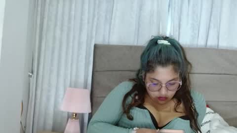 Afrodita Booms online show from October 21, 2025, 9:26 pm