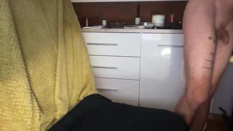 agaitandagain online show from October 24, 2025, 3:14 am