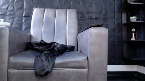 Snapshot of agata_darkness chatting on October 20, 2025, 4:29 pm Miss Agata online show from October 20, 2025, 4:29 pm