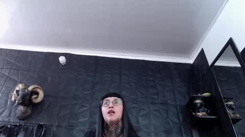 Snapshot of agata_darkness chatting on October 28, 2025, 7:16 pm Miss Agata online show from October 28, 2025, 7:16 pm