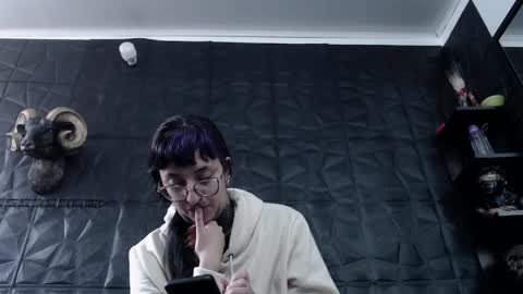  Miss Agata  online show from April 5, 2026, 6:27 pm