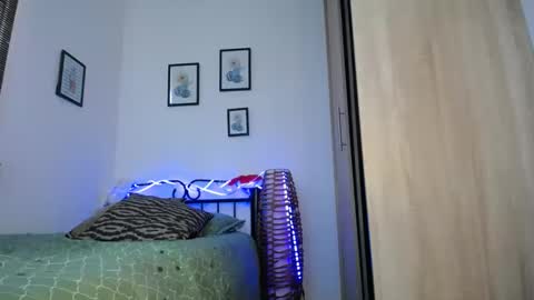 DIANA  online show from December 19, 2024, 4:35 pm