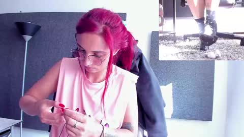 Agata Collinss online show from May 14, 2026, 8:48 pm