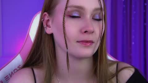 AgataFoxley online show from August 9, 2026, 3:23 am