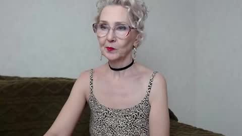 Agatha online show from February 11, 2025, 1:09 pm