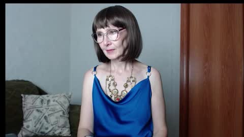 Agatha online show from September 25, 2025, 3:38 pm