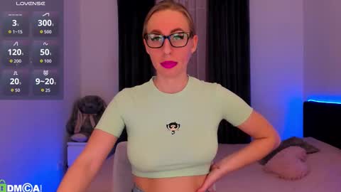 Polly online show from January 12, 2026, 3:28 pm