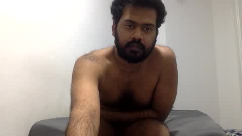 aggaggs online show from February 13, 2025, 11:37 pm