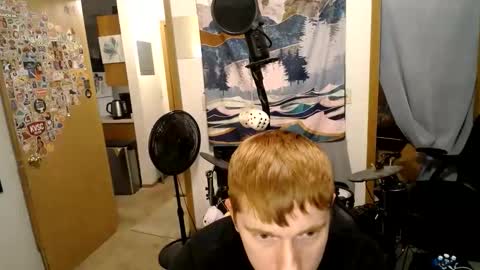 agingerboyx online show from June 2, 2026, 3:19 am