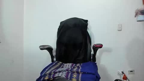 Agustin online show from February 27, 2026, 7:03 pm