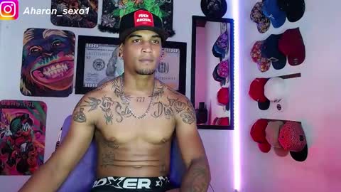 Snapshot of aharon_sexo1 chatting on January 8, 2025, 7:34 am Aharon Zamora online show from January 8, 2025, 7:34 am