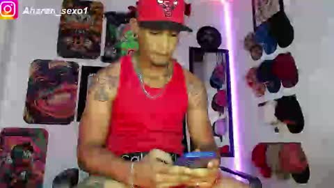 Snapshot of aharon_sexo1 chatting on January 12, 2025, 4:52 am Aharon Zamora online show from January 12, 2025, 4:52 am