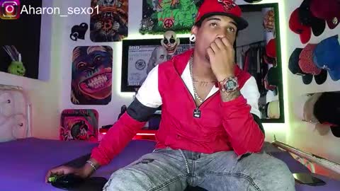 Snapshot of aharon_sexo1 chatting on March 4, 2025, 6:15 am Aharon Zamora online show from March 4, 2025, 6:15 am