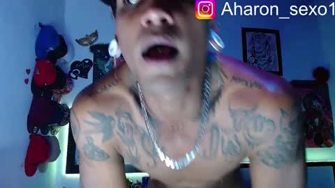 Snapshot of aharon_sexo1 chatting on March 10, 2025, 6:16 am Aharon Zamora online show from March 10, 2025, 6:16 am
