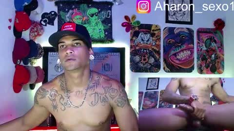Snapshot of aharon_sexo1 chatting on March 11, 2025, 7:58 am Aharon Zamora online show from March 11, 2025, 7:58 am