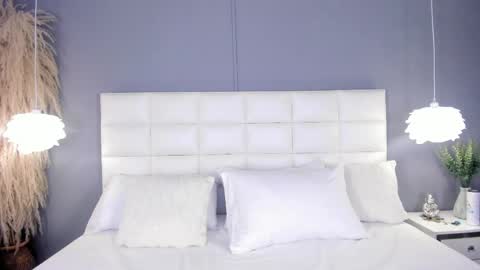 AHINOA online show from April 6, 2026, 11:33 am