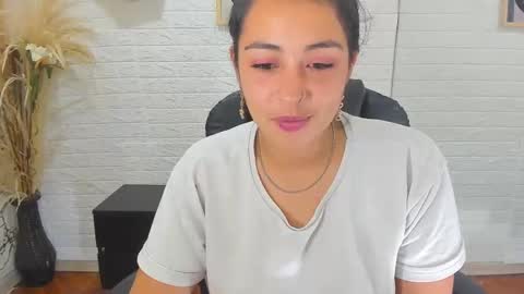 Snapshot of ahisha09 chatting on February 26, 2025, 2:14 pm Ahisha online show from February 26, 2025, 2:14 pm