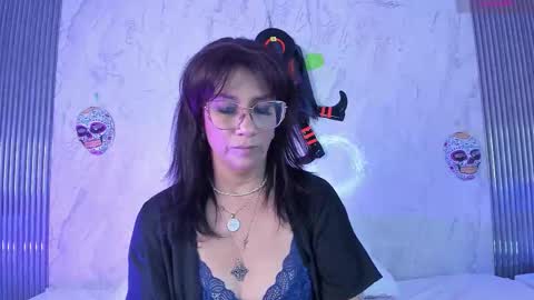 Ahytana online show from October 30, 2025, 6:15 am