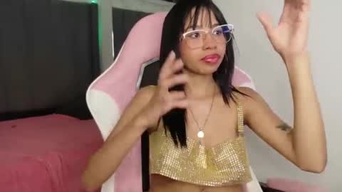 Snapshot of aida_princess chatting on November 29, 2025, 10:57 pm Aida online show from November 29, 2025, 10:57 pm