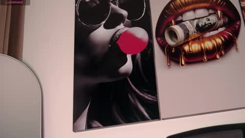 Aida  online show from December 1, 2025, 11:15 am