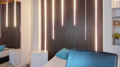 Snapshot of aidajoness chatting on October 31, 2025, 2:40 pm aidajoness online show from October 31, 2025, 2:40 pm